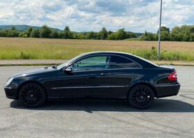 Мерседес 200 2005 в Европе на Automoto.ua Черный Мерседес 200, объемом двигателя 0 л и пробегом 186 тыс. км за 7445 $, фото 1 на Automoto.ua