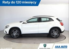 Мерседес ГЛА-Клас 2017 у Європі на Automoto.ua Білий Мерседес ГЛА-Клас, об'ємом двигуна 1 л та пробігом 160 тис. км за 19371 $, фото 2 на Automoto.ua