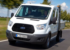 Ford Transit Chassis null на тест-драйве, фото 2