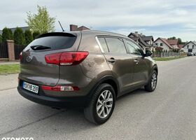 Кіа Sportage, об'ємом двигуна 1.59 л та пробігом 173 тис. км за 10778 $, фото 32 на Automoto.ua