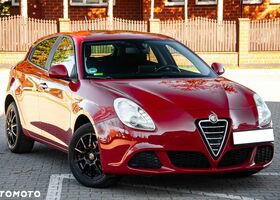 Альфа Ромео Giulietta, об'ємом двигуна 1.37 л та пробігом 156 тис. км за 7106 $, фото 13 на Automoto.ua