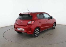 Мицубиси Спейс Стар 2023 в Европе на Automoto.ua Красный Мицубиси Спейс Стар, объемом двигателя 1.19 л и пробегом 8 тыс. км за 16757 $, фото 5 на Automoto.ua