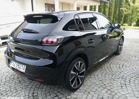 Пежо 208, объемом двигателя 1.5 л и пробегом 22 тыс. км за 12095 $, фото 5 на Automoto.ua