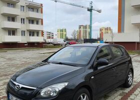 Хендай i30, об'ємом двигуна 1.4 л та пробігом 164 тис. км за 4082 $, фото 1 на Automoto.ua