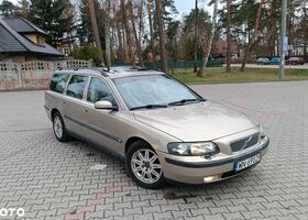 Вольво V70, об'ємом двигуна 2.52 л та пробігом 293 тис. км за 2160 $, фото 1 на Automoto.ua