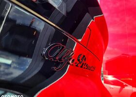 Альфа Ромео Джуниор 2025 в Европе на Automoto.ua Черный Альфа Ромео Джуниор, объемом двигателя 1 л и пробегом 390 тыс. км за 30194 $, фото 5 на Automoto.ua