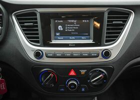 Hyundai Accent 2019 на тест-драйве, фото 10