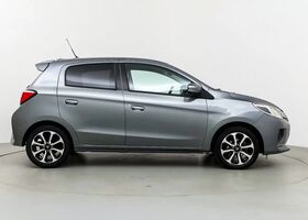Мицубиси Спейс Стар 2023 в Европе на Automoto.ua Серый Мицубиси Спейс Стар, объемом двигателя 1.19 л и пробегом 83 тыс. км за 13274 $, фото 6 на Automoto.ua