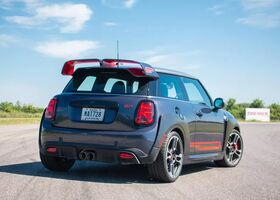 Як виглядає трьохдверний кузов нового Mini Cooper 2021