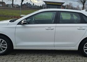 Хендай i30, объемом двигателя 1.4 л и пробегом 172 тыс. км за 10346 $, фото 7 на Automoto.ua