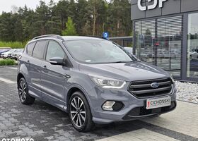 Форд Куга, объемом двигателя 2 л и пробегом 200 тыс. км за 14428 $, фото 3 на Automoto.ua