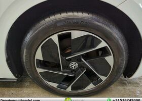 Фольксваген ID.3 2020 в Европе на Automoto.ua Белый Фольксваген ID.3, объемом двигателя 0 л и пробегом 146 тыс. км за 14762 $, фото 10 на Automoto.ua