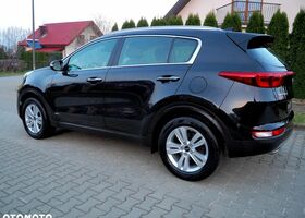 Киа Sportage, объемом двигателя 1.59 л и пробегом 103 тыс. км за 18121 $, фото 5 на Automoto.ua