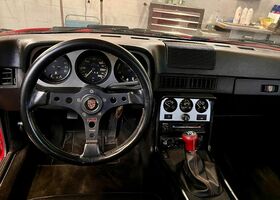 Красный Порше 944, объемом двигателя 2.45 л и пробегом 78 тыс. км за 26898 $, фото 10 на Automoto.ua