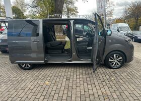 Тойота Proace Verso 2019 у Європі на Automoto.ua Тойота Proace Verso, об'ємом двигуна 2 л та пробігом 139 тис. км за 16900 $, фото 14 на Automoto.ua