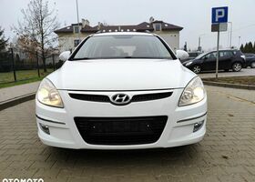 Хендай i30, объемом двигателя 1.58 л и пробегом 259 тыс. км за 2765 $, фото 8 на Automoto.ua