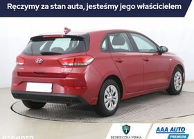 Хендай i30, об'ємом двигуна 1 л та пробігом 29 тис. км за 15119 $, фото 5 на Automoto.ua