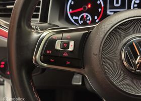 Фольксваген Polo GTI 2019 у Європі на Automoto.ua Білий Фольксваген Polo GTI, об'ємом двигуна 1.98 л та пробігом 77 тис. км за 22653 $, фото 11 на Automoto.ua