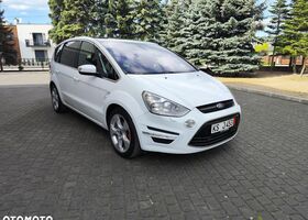 Форд С-Макс, объемом двигателя 2 л и пробегом 199 тыс. км за 6458 $, фото 3 на Automoto.ua