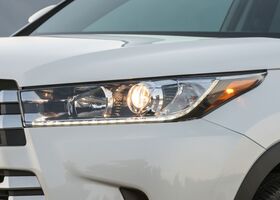 Toyota Highlander 2018 на тест-драйве, фото 8