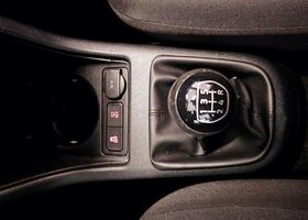 Фольксваген Ап 2019 у Європі на Automoto.ua Білий Фольксваген Ап, об'ємом двигуна 1 л та пробігом 132 тис. км за 7599 $, фото 14 на Automoto.ua