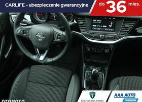 Опель Астра, объемом двигателя 1.2 л и пробегом 25 тыс. км за 12959 $, фото 7 на Automoto.ua