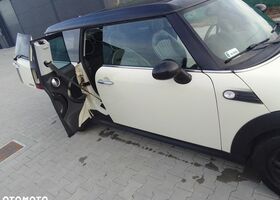 Міні Clubman, об'ємом двигуна 1.6 л та пробігом 210 тис. км за 3887 $, фото 9 на Automoto.ua