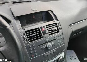 Мерседес Ц-Клас 2007 у Європі на Automoto.ua Сірий Мерседес Ц-Клас, об'ємом двигуна 1 л та пробігом 110 тис. км за 8451 $, фото 21 на Automoto.ua