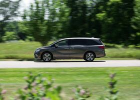 Honda Odyssey 2019 на тест-драйве, фото 3