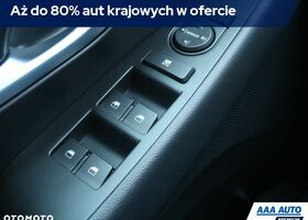 Хендай i30, об'ємом двигуна 1 л та пробігом 29 тис. км за 15119 $, фото 12 на Automoto.ua