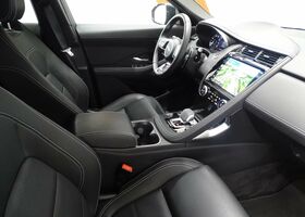 Синій Ягуар E-Pace, об'ємом двигуна 2 л та пробігом 20 тис. км за 46325 $, фото 6 на Automoto.ua