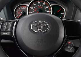 Toyota Yaris 2016 на тест-драйве, фото 11