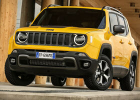 Купить Jeep Renegade 2021 после рестайлинга свежие объявления на АвтоМото