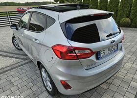 Форд Фиеста, объемом двигателя 0.99 л и пробегом 74 тыс. км за 10130 $, фото 4 на Automoto.ua