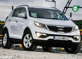 Киа Sportage, объемом двигателя 1.59 л и пробегом 193 тыс. км за 10043 $, фото 2 на Automoto.ua