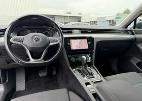 Фольксваген Пассат Вариант 2020 в Европе на Automoto.ua Черный Фольксваген Пассат Вариант, объемом двигателя 1.6 л и пробегом 202 тыс. км за 16713 $, фото 7 на Automoto.ua