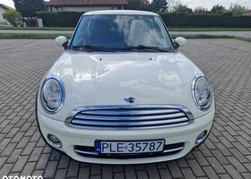 Міні Cooper, об'ємом двигуна 1.56 л та пробігом 182 тис. км за 5810 $, фото 7 на Automoto.ua