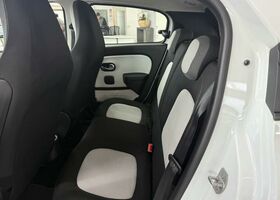 Рено Твинго 2020 в Европе на Automoto.ua Рено Твинго, объемом двигателя 1 л и пробегом 85 тыс. км за 7890 $, фото 14 на Automoto.ua