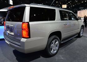 Chevrolet Suburban 2016 на тест-драйве, фото 3