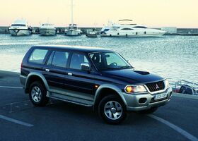 Міцубісі Паджеро Спорт, Позашляховик / Кросовер 2004 - 2008 2.5 TD (133 Hp)