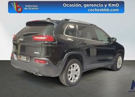 Чорний Джип Grand Cherokee, об'ємом двигуна 2 л та пробігом 84 тис. км за 20712 $, фото 7 на Automoto.ua