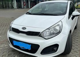 Киа Рио, объемом двигателя 1.25 л и пробегом 88 тыс. км за 5400 $, фото 3 на Automoto.ua