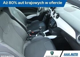 Опель Адам, объемом двигателя 1.4 л и пробегом 69 тыс. км за 8855 $, фото 9 на Automoto.ua