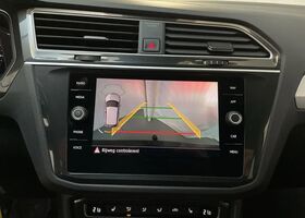 Фольксваген Тигуан 2020 в Европе на Automoto.ua Черный Фольксваген Тигуан, объемом двигателя 1.5 л и пробегом 157 тыс. км за 26151 $, фото 8 на Automoto.ua