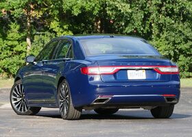 Lincoln Continental 2019 на тест-драйве, фото 7