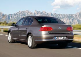 Фольксваген Пассат (все), Седан 2011 - н.в. (B7) 2,0  TDI