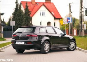 Альфа Ромео 159, об'ємом двигуна 1.8 л та пробігом 260 тис. км за 2786 $, фото 8 на Automoto.ua