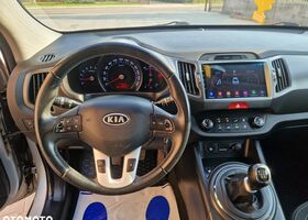 Кіа Sportage, об'ємом двигуна 1.69 л та пробігом 238 тис. км за 8164 $, фото 30 на Automoto.ua