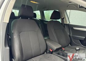 Фольксваген Пассат Варіант 2012 у Європі на Automoto.ua Сірий Фольксваген Пассат Варіант, об'ємом двигуна 1.6 л та пробігом 374 тис. км за 5258 $, фото 3 на Automoto.ua