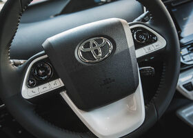 Toyota Prius 2017 на тест-драйве, фото 20